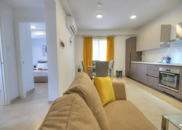 Brand New And Tastefully Furnished 2 Bedroom Ddif1-2 * Gzira
