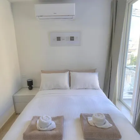 Apartment Brand New And Tastefully Furnished 2 Bedroom Ddif1-2 Gzira
