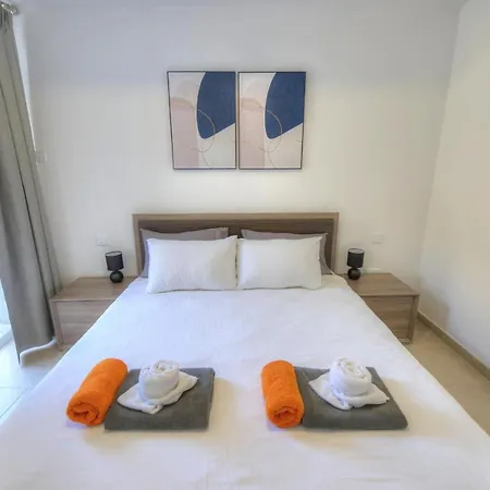 Lejlighed Brand New And Tastefully Furnished 2 Bedroom Ddif1-2 *